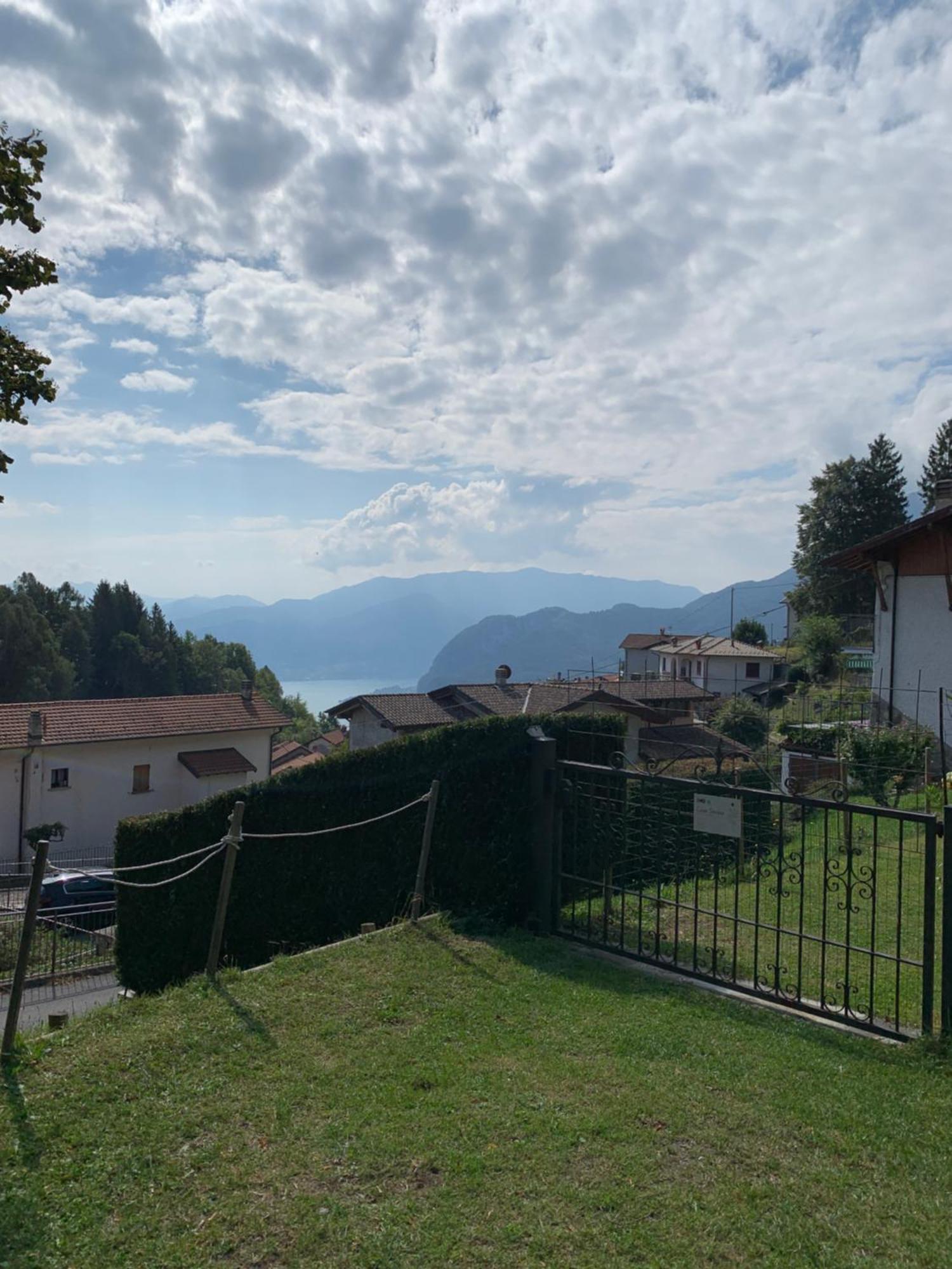 Casa Savina - Stupenda Vista Lago E Monti Plesio Extérieur photo