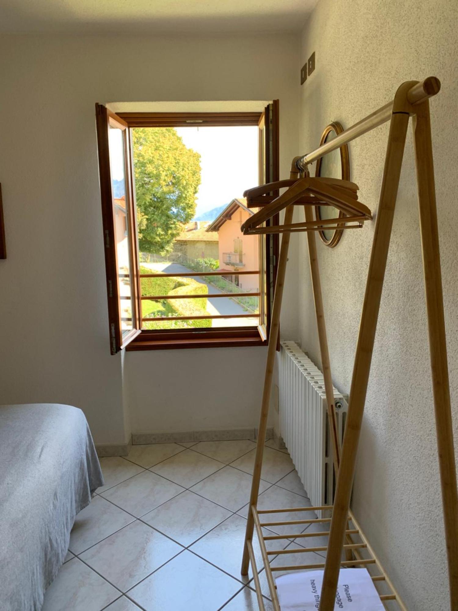 Casa Savina - Stupenda Vista Lago E Monti Plesio Extérieur photo