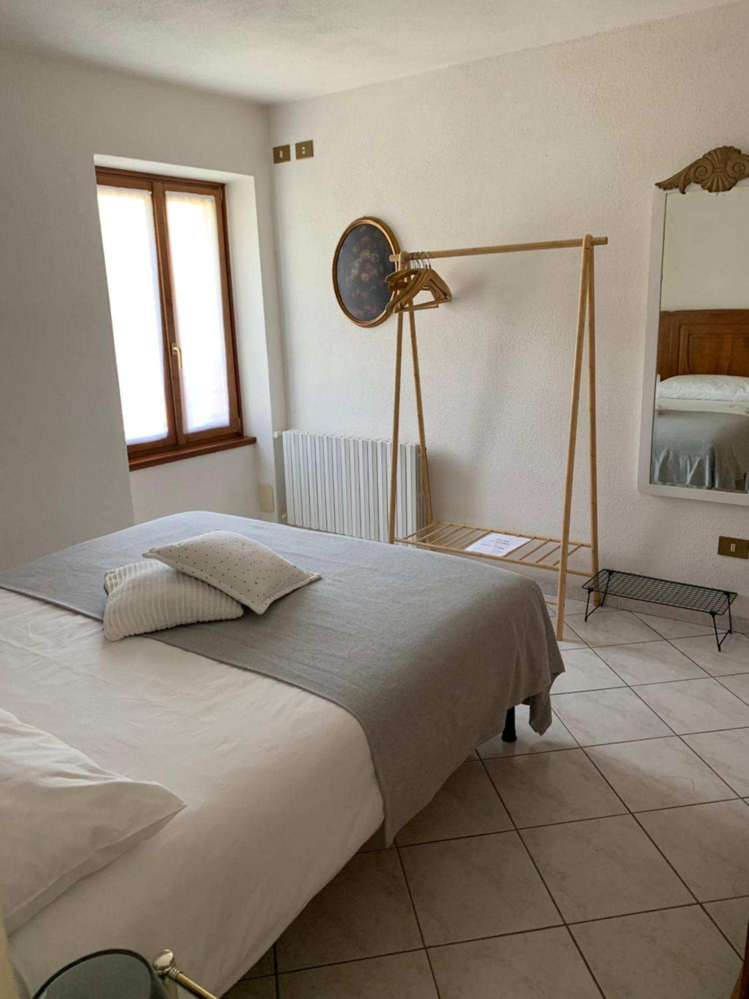 Casa Savina - Stupenda Vista Lago E Monti Plesio Extérieur photo